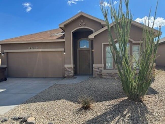 Building Photo - 4715 Zeno Pl
