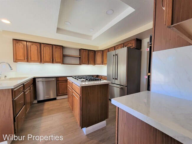 Building Photo - 3 br, 2.5 bath House - 3 Oliver Court