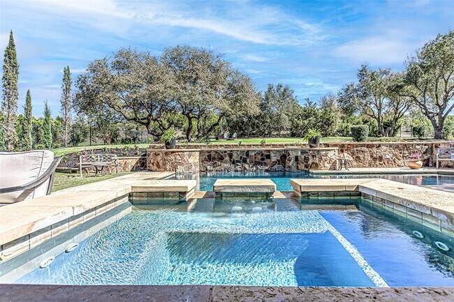 Building Photo - 109 Bella Strada Cove