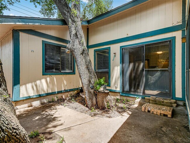 Building Photo - 8415 Fathom Cir