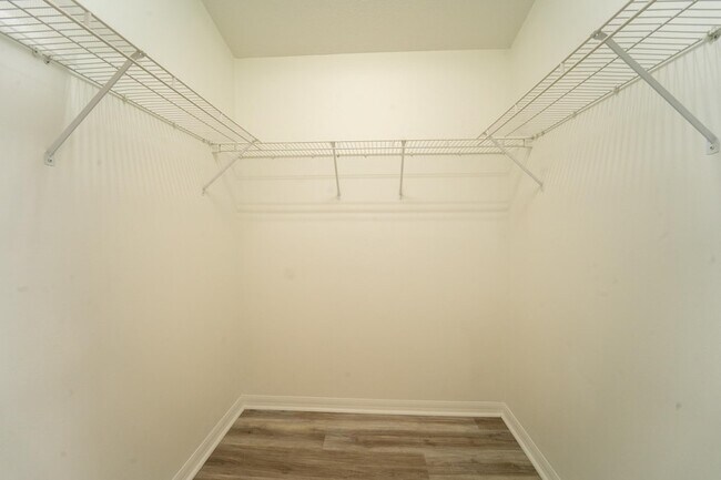 Building Photo - 957 Windward Way