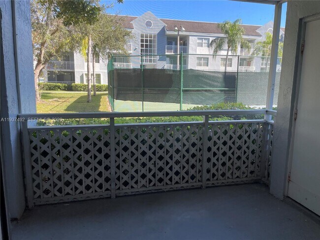 Building Photo - 8580 SW 212th St