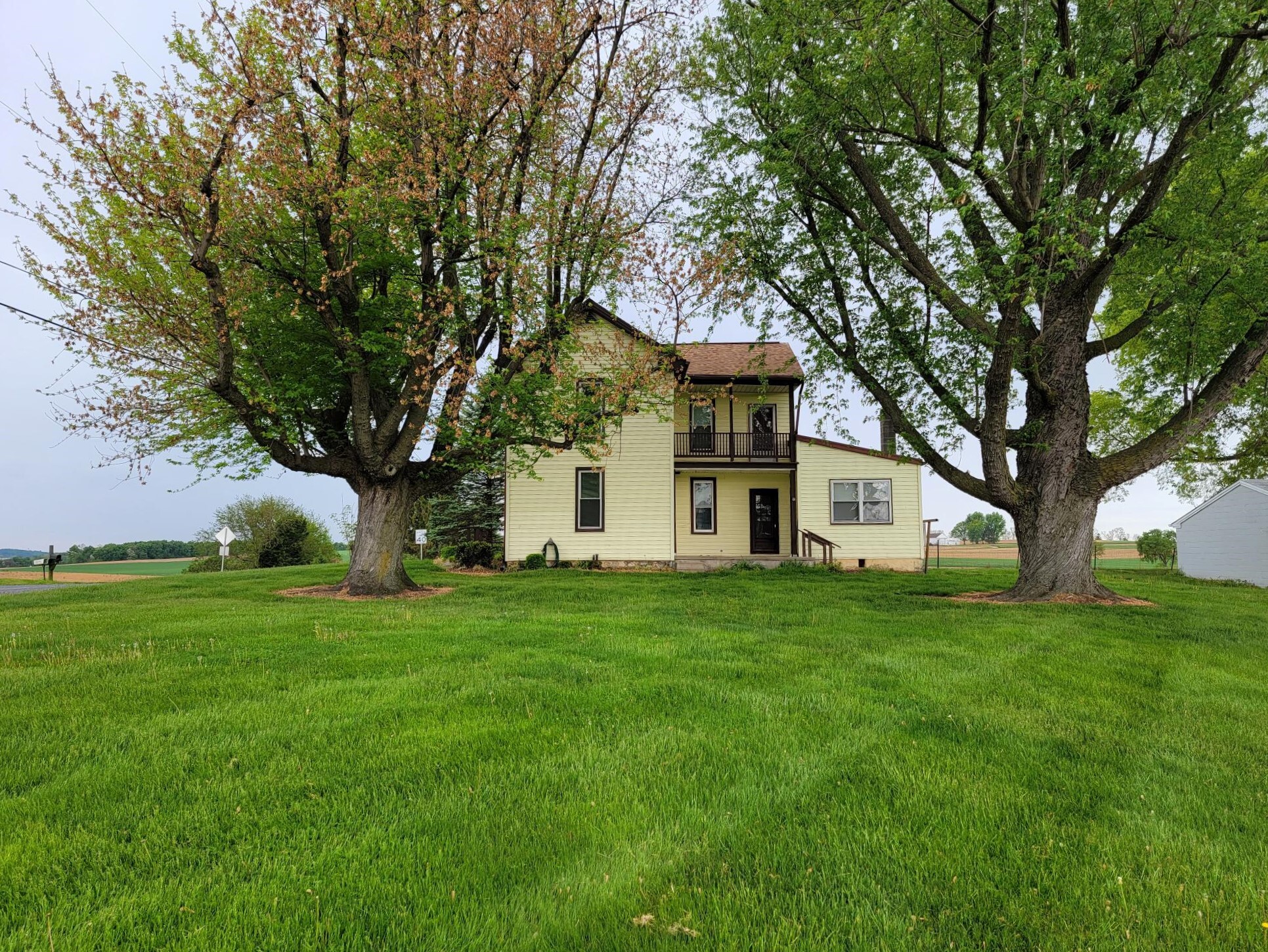 Building Photo - 2415 Donegal Springs Rd