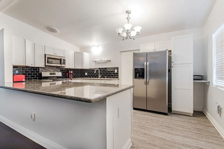 Building Photo - 4971 Dassco Ct