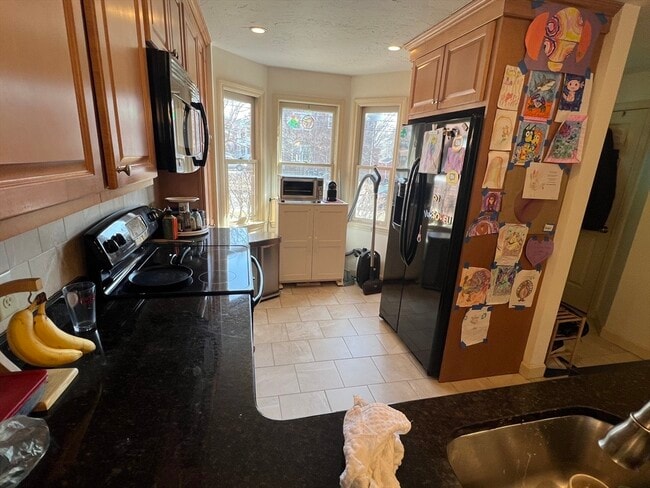 Building Photo - 33 Lenglen Rd