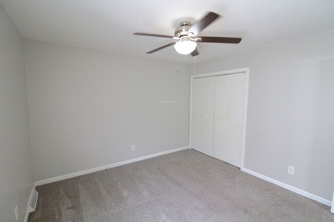 Building Photo - Remodeled 2 Bedroom with a covered porch!