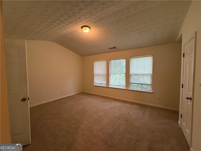 Building Photo - 2485 Emma Way NW