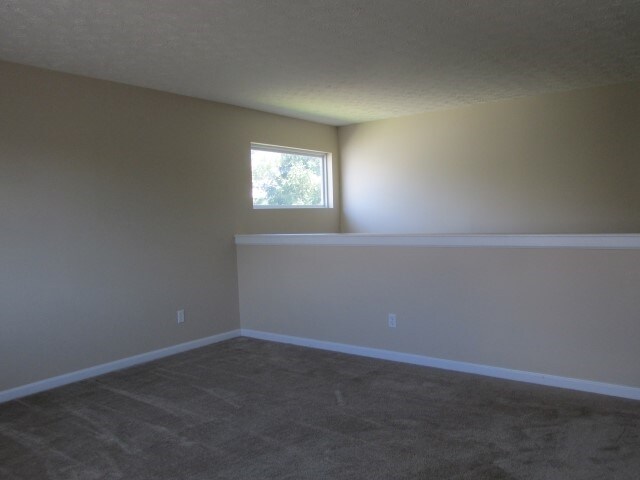 Building Photo - 6658 Largo Ln