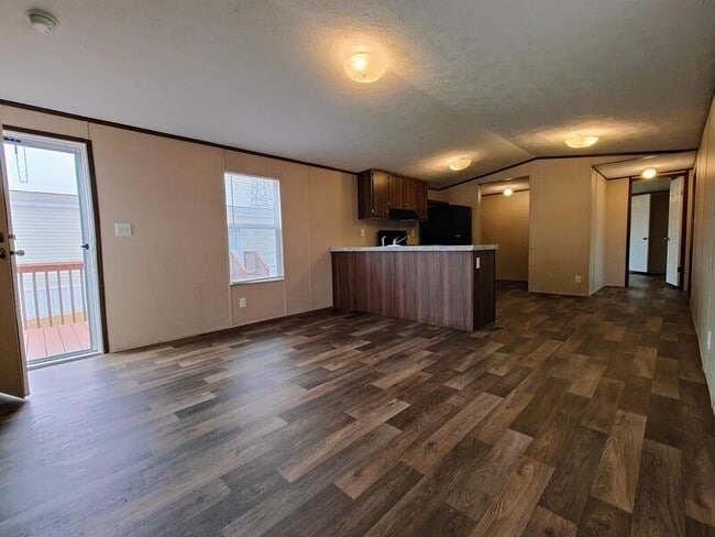 Building Photo - 309 W Tower Ln