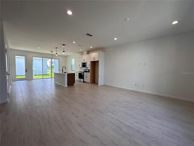 Building Photo - 12899 Westhaven Oak Dr