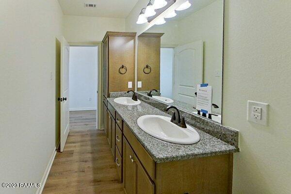 Building Photo - 108 Foggy Ln