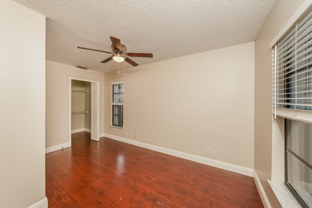 Building Photo - 1455 Thornbank Ln