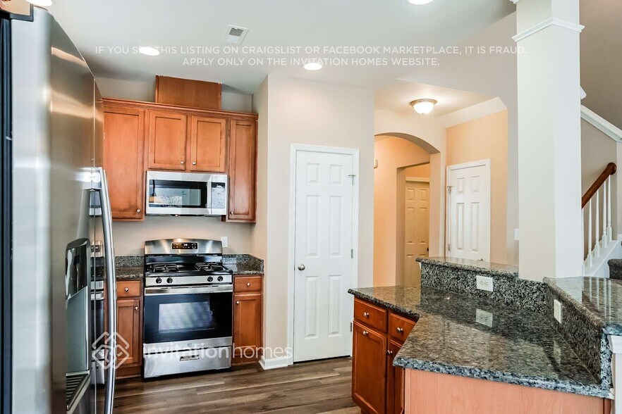 Building Photo - 537 Ashgreen Ct