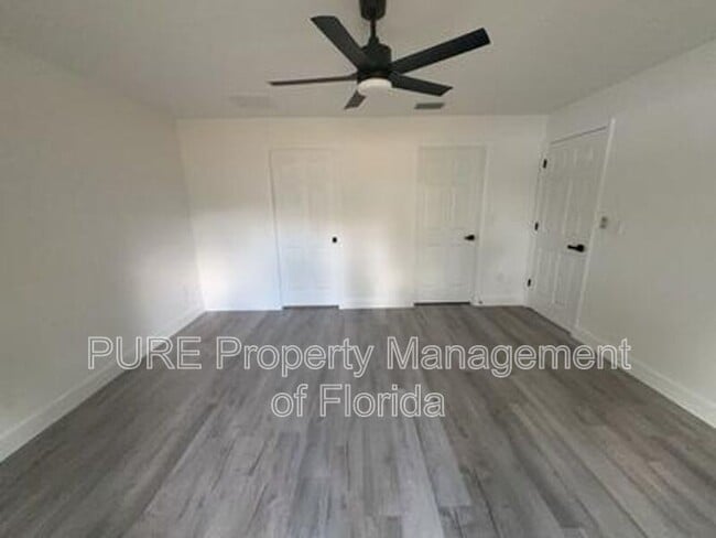 Building Photo - 5787 NW 62nd Ave
