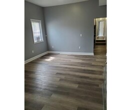 Building Photo - 2101 McHenry St