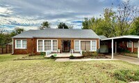 Building Photo - 703 S Rankin St