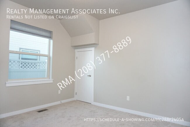Building Photo - 5074 N Cortona Way