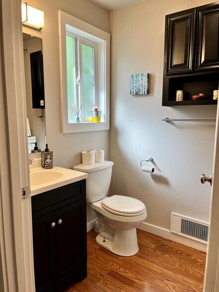 Building Photo - 1526 192nd St SE