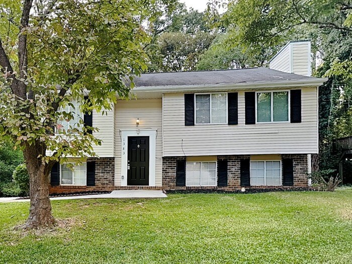 Primary Photo - 1383 Muirfield Dr