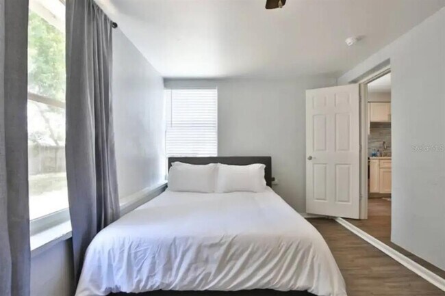 Building Photo - 3113 McIntosh Rd