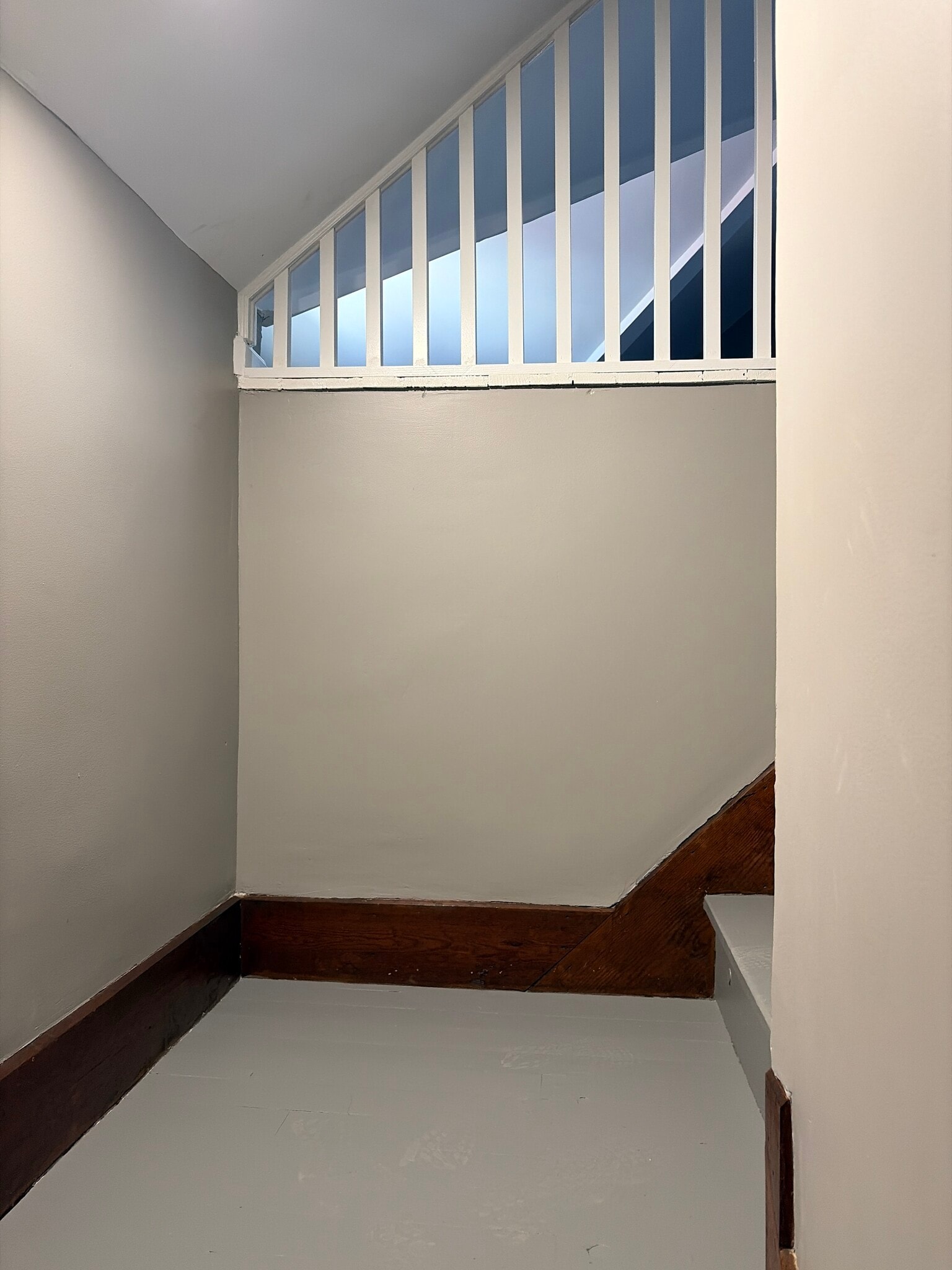 to the 3rd floor - 25 Elm St