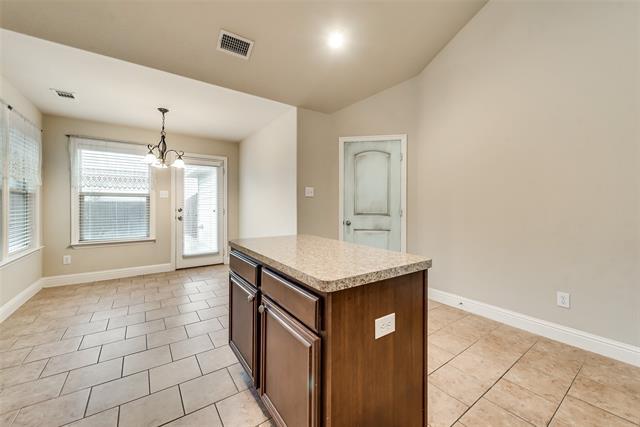 Building Photo - 1613 Applegate Way