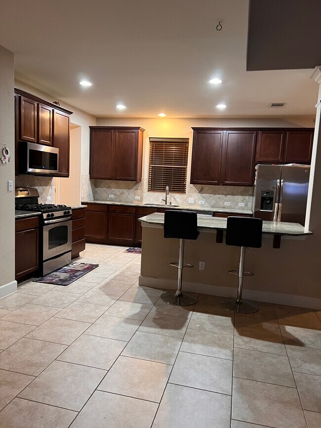 Open Kitchen - 13204 Hymeadow Cir