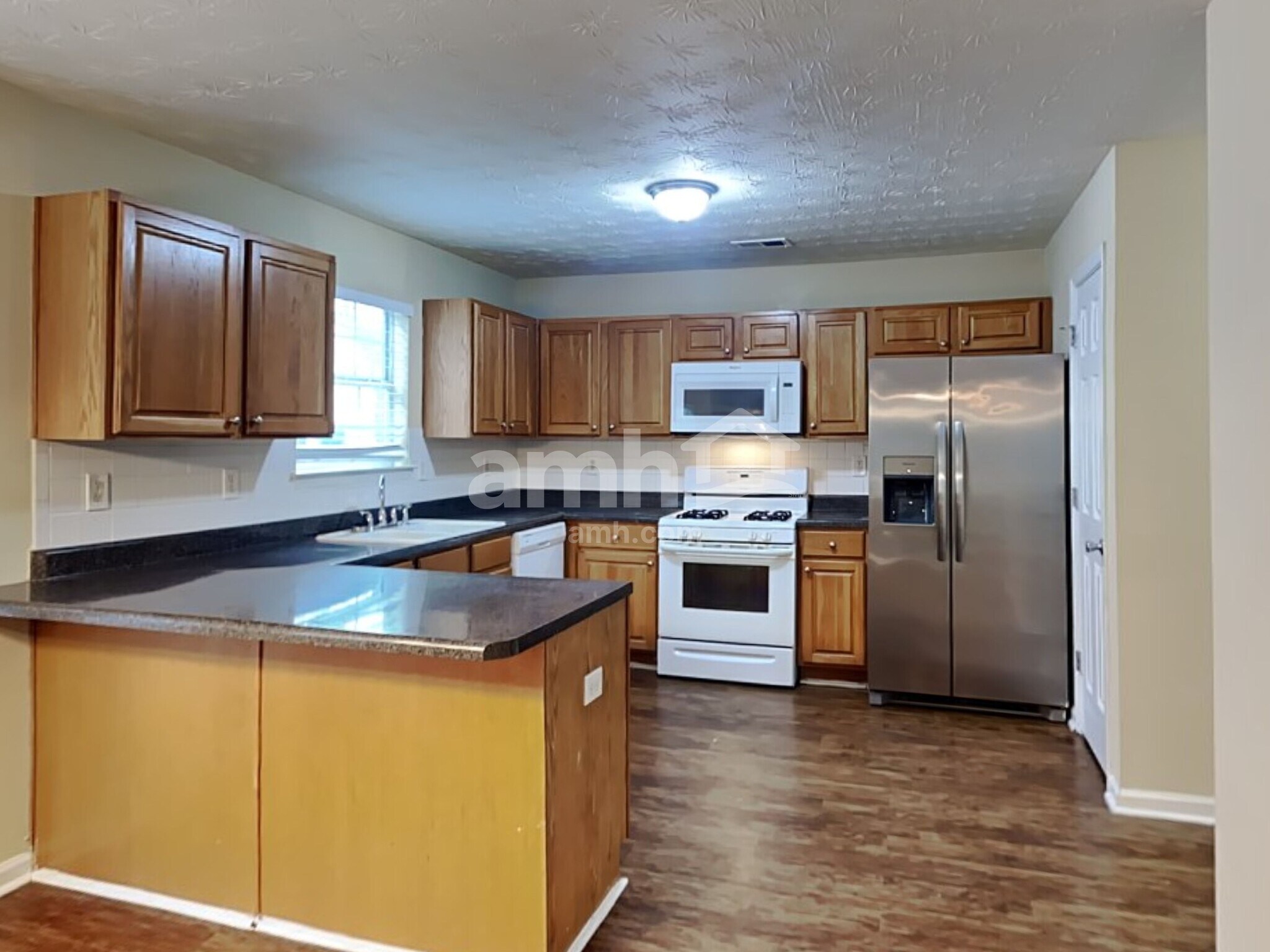 Building Photo - 116 Shadowhill Ln