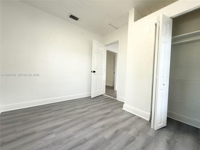 Building Photo - 5720 NW 23rd Ave