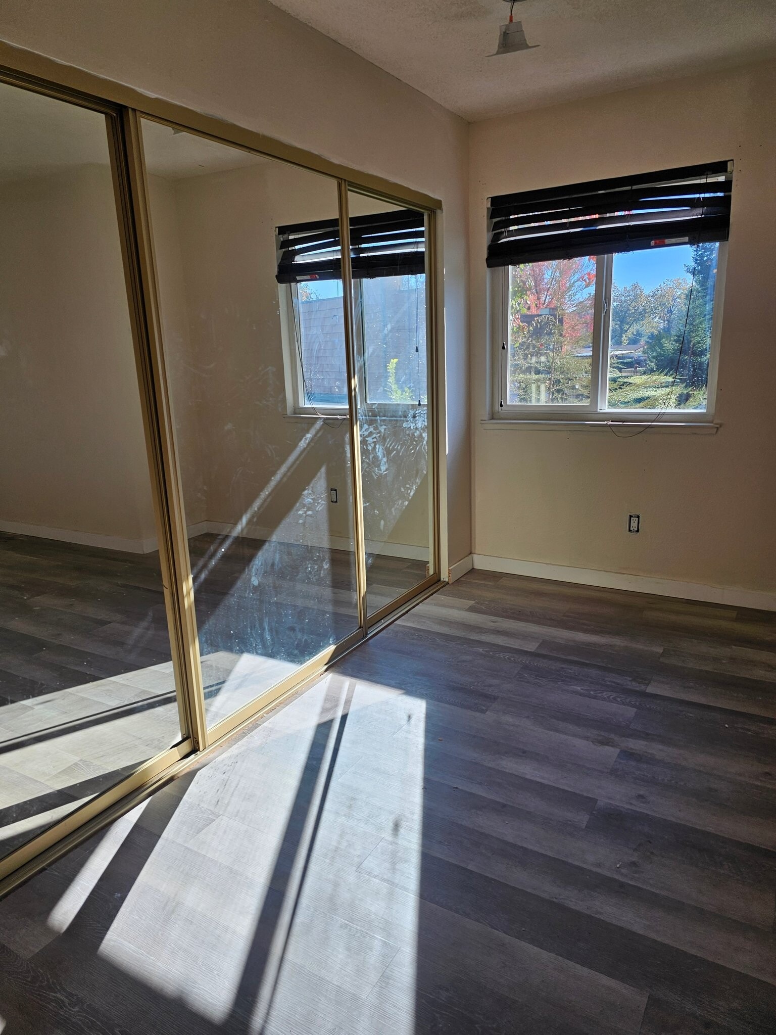 Building Photo - 3067 Northwoods Wy