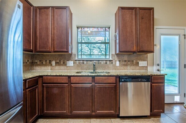 Building Photo - 212 Waikakaaua Dr