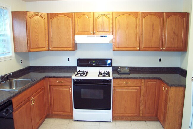 Building Photo - 3603 Fisk Ave