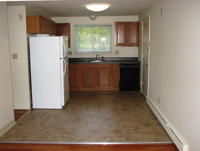 Building Photo - Ramblestone Estates