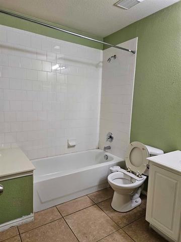 Building Photo - 4036 Glenwyck Dr E
