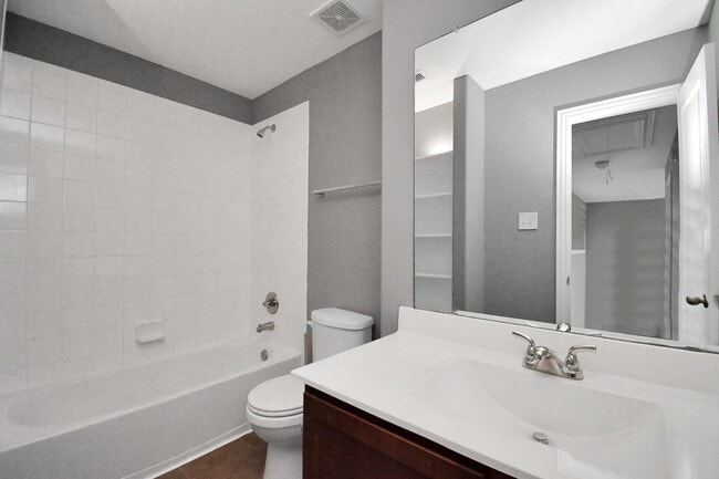 Building Photo - 6011 Coleus St