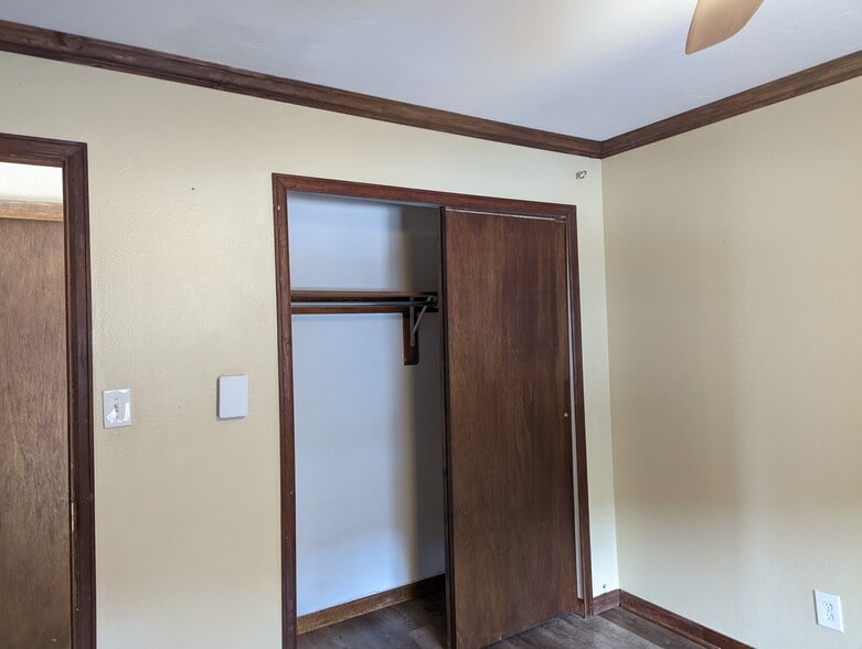 Building Photo - 120 Wisp Creek Dr