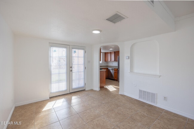 Building Photo - 12036 Willowmist Ave