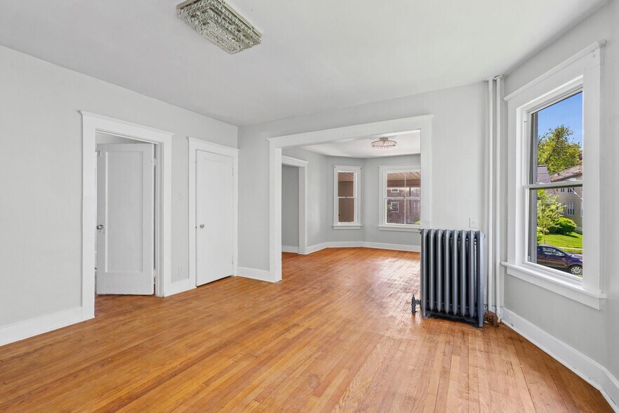 Building Photo - 112 Winthrop Ave