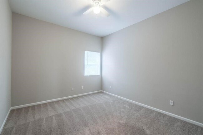 Building Photo - 3207 Avenue O
