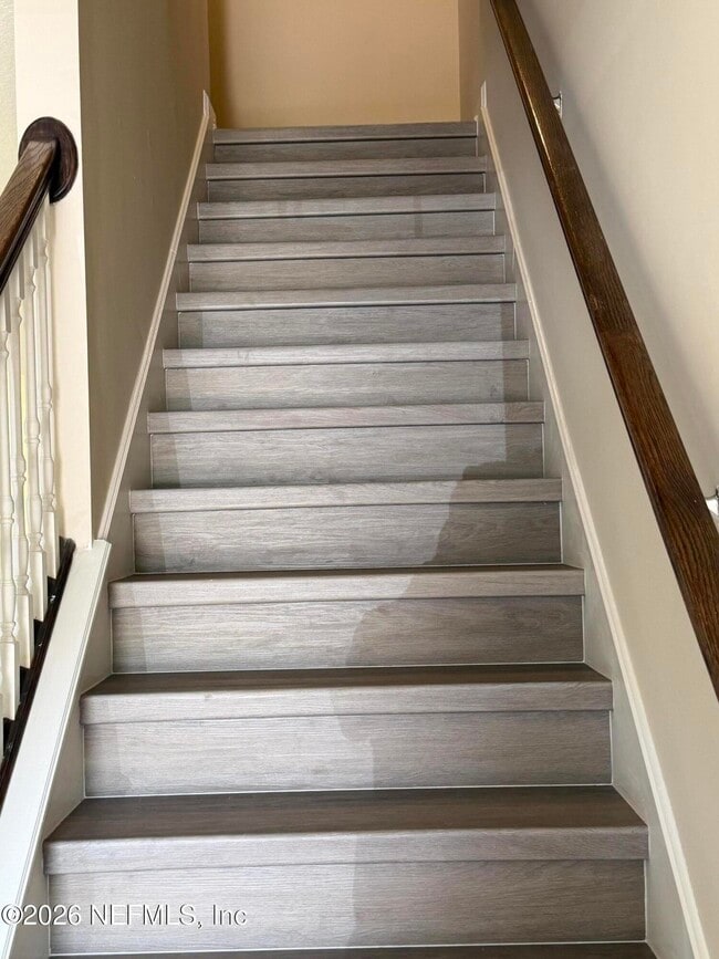 Building Photo - 156 Nelson Ln