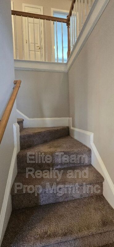 Building Photo - 14109 Southbridge Forest Dr