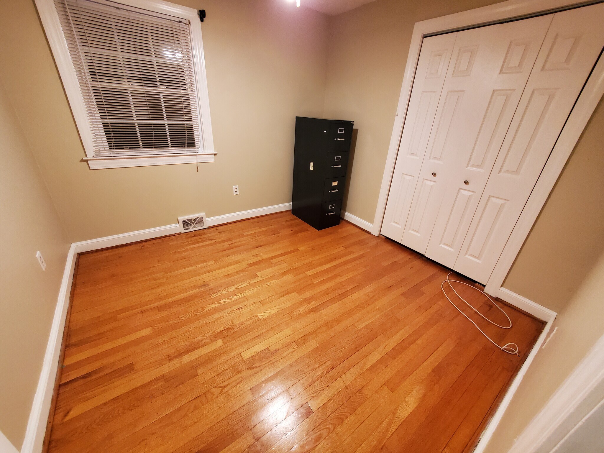 Bedroom 3 - 621 Broadview Dr