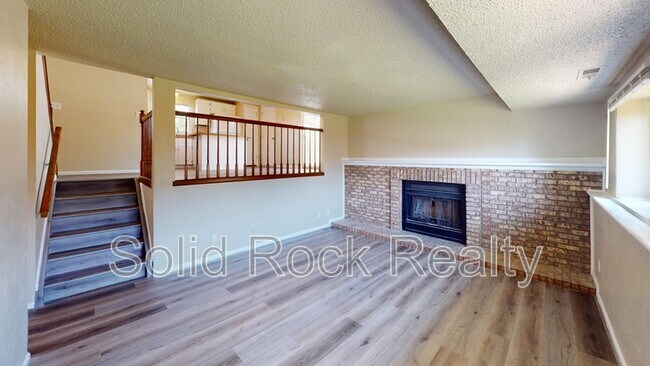 Building Photo - 6319 Monarch Cir