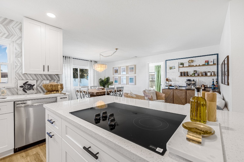 Building Photo - 7516 22nd Ave W