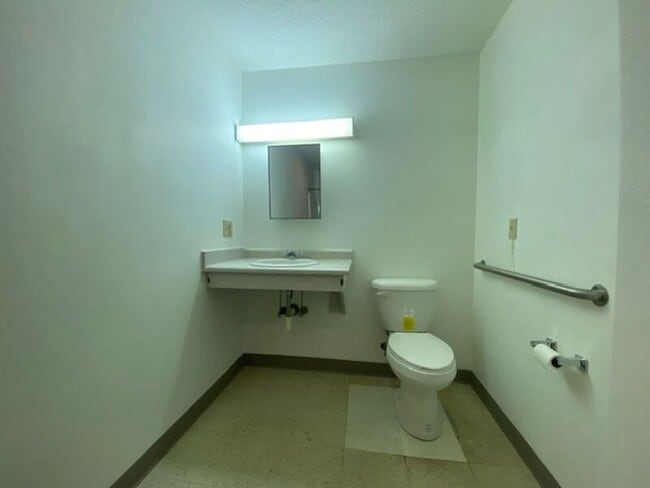 Building Photo - 339 Lewis B Moore Dr