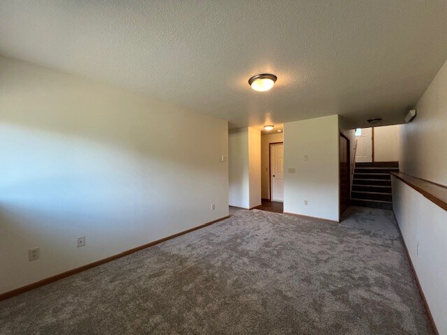 Building Photo - 4111 Winfield St