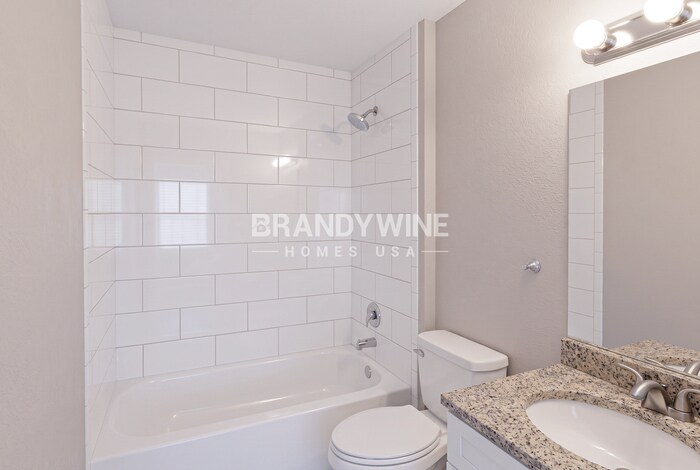 Building Photo - 424 Candler Ave