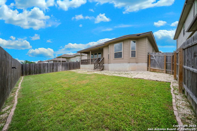 Building Photo - 2934 Daisy Meadow