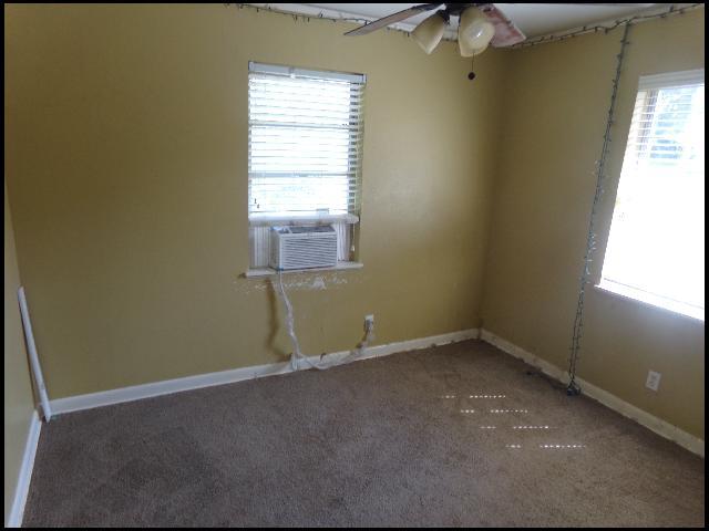 Building Photo - 1217 Look St