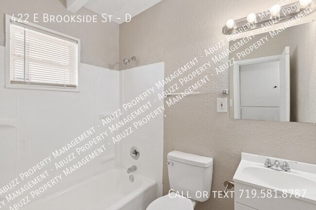 Building Photo - Brookside